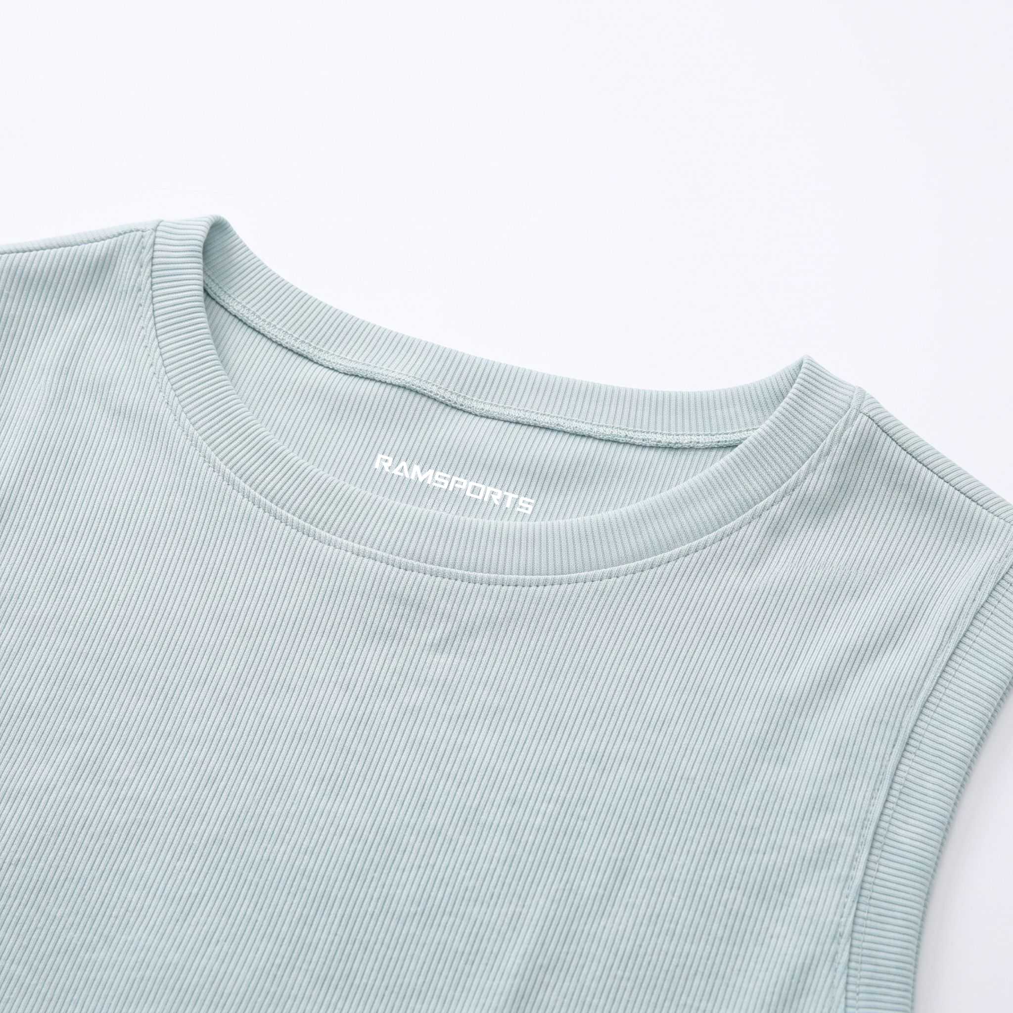 Club Court Tank